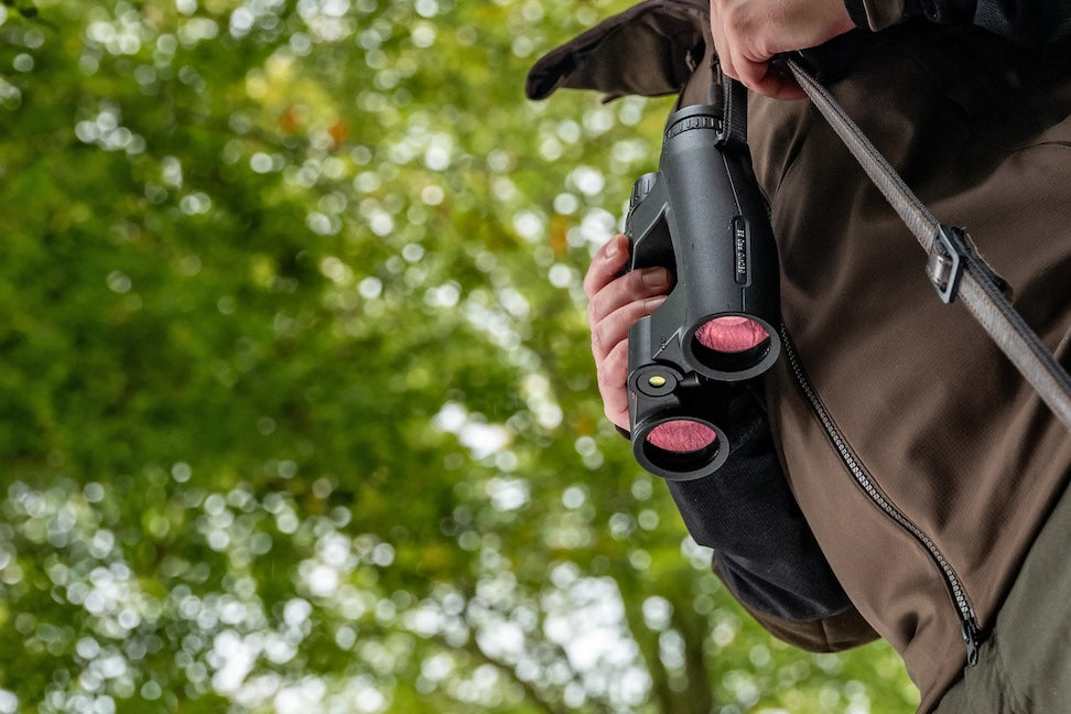 Leica Geovid Pro SE 10x42 Rangefinder Binoculars | Cluny Country