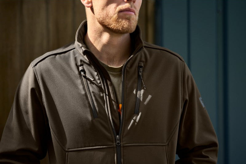 Harkila Scandinavian Softshell Jacket | Cluny Country