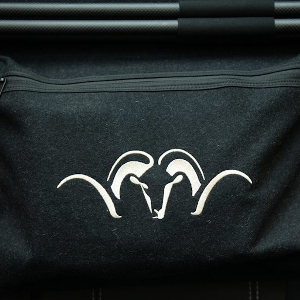 Blaser Rifle Car Cover | Cluny Country