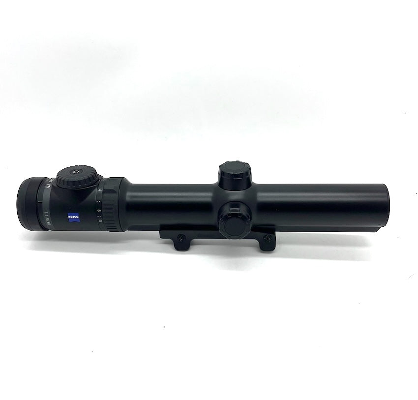 Used Zeiss V8 1.1-8x30 M Rail-Mounted Scope | Cluny Country 
