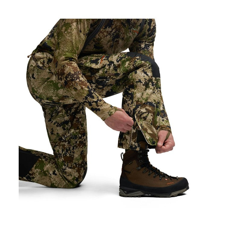 Sitka Dew Point Pro Bib Pant | Cluny Country 