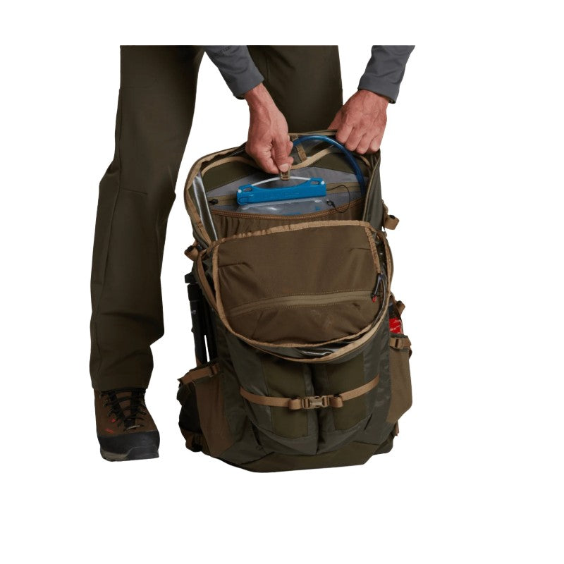 Sitka Mountain Hauler 2700 | Cluny Country 